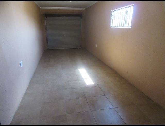3 BEDROOM HOUSE FOR SALE IN MOHLAKENG